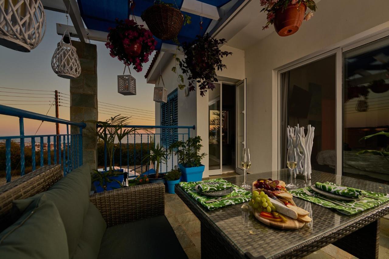 Villanelle Bed & Breakfast Welcomes Dog Lovers Only Tala Ngoại thất bức ảnh